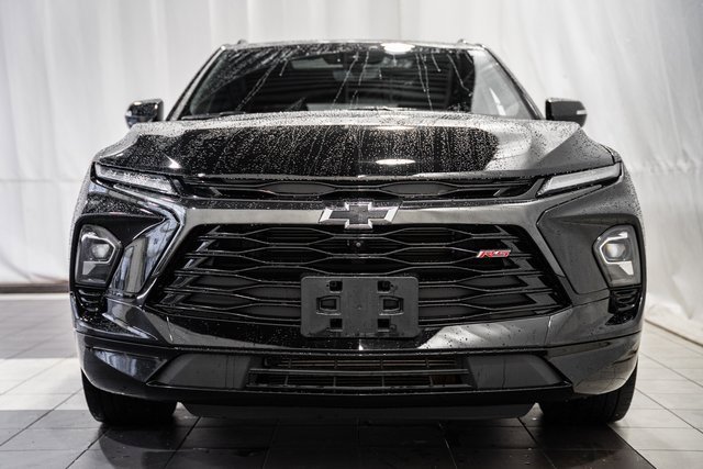 Used 2023 Chevrolet Blazer RS w/ Driver Confidence II Package image 2