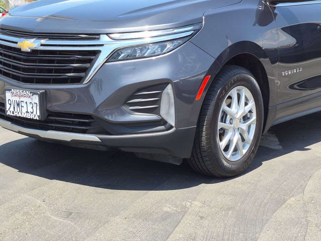 Used 2023 Chevrolet Equinox LT FWD image 9