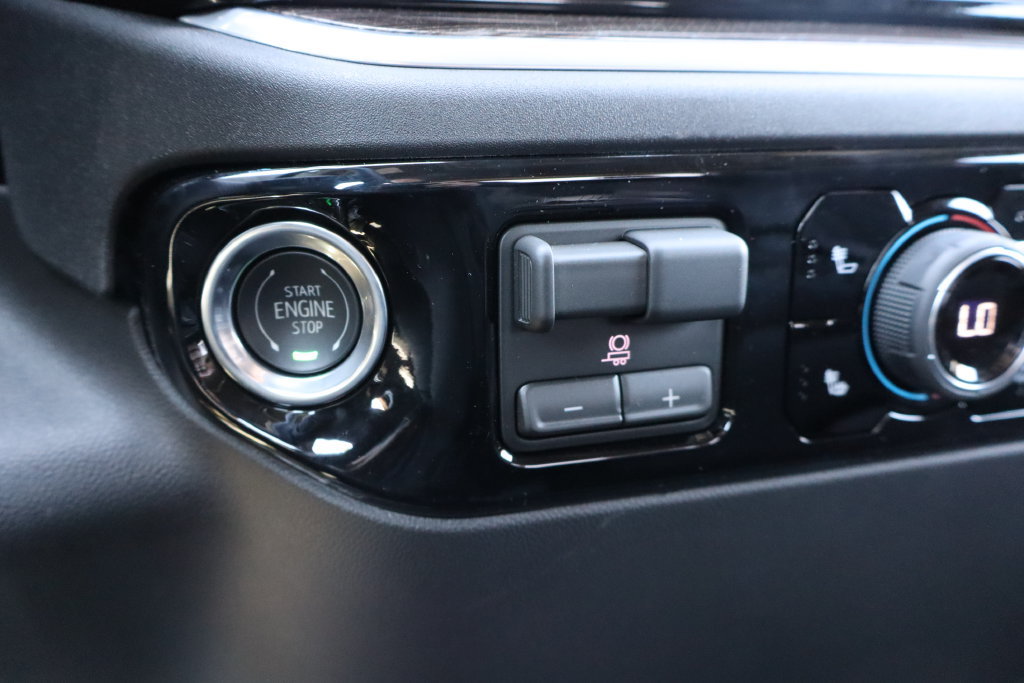 New 2026 Chevrolet Silverado 1500 LT AWD/4WD image 13