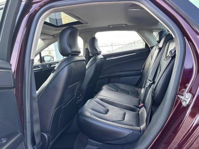 Used 2017 Ford Fusion Energi Titanium FWD image 13