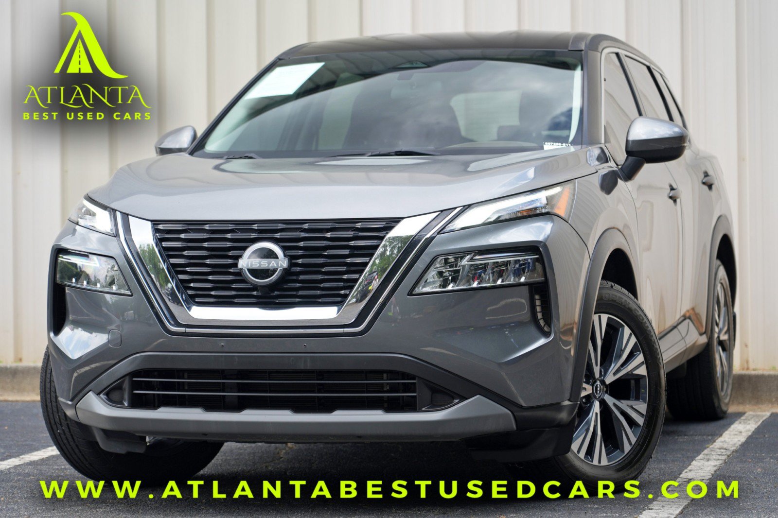 Used 2022 Nissan Rogue SV FWD image 1
