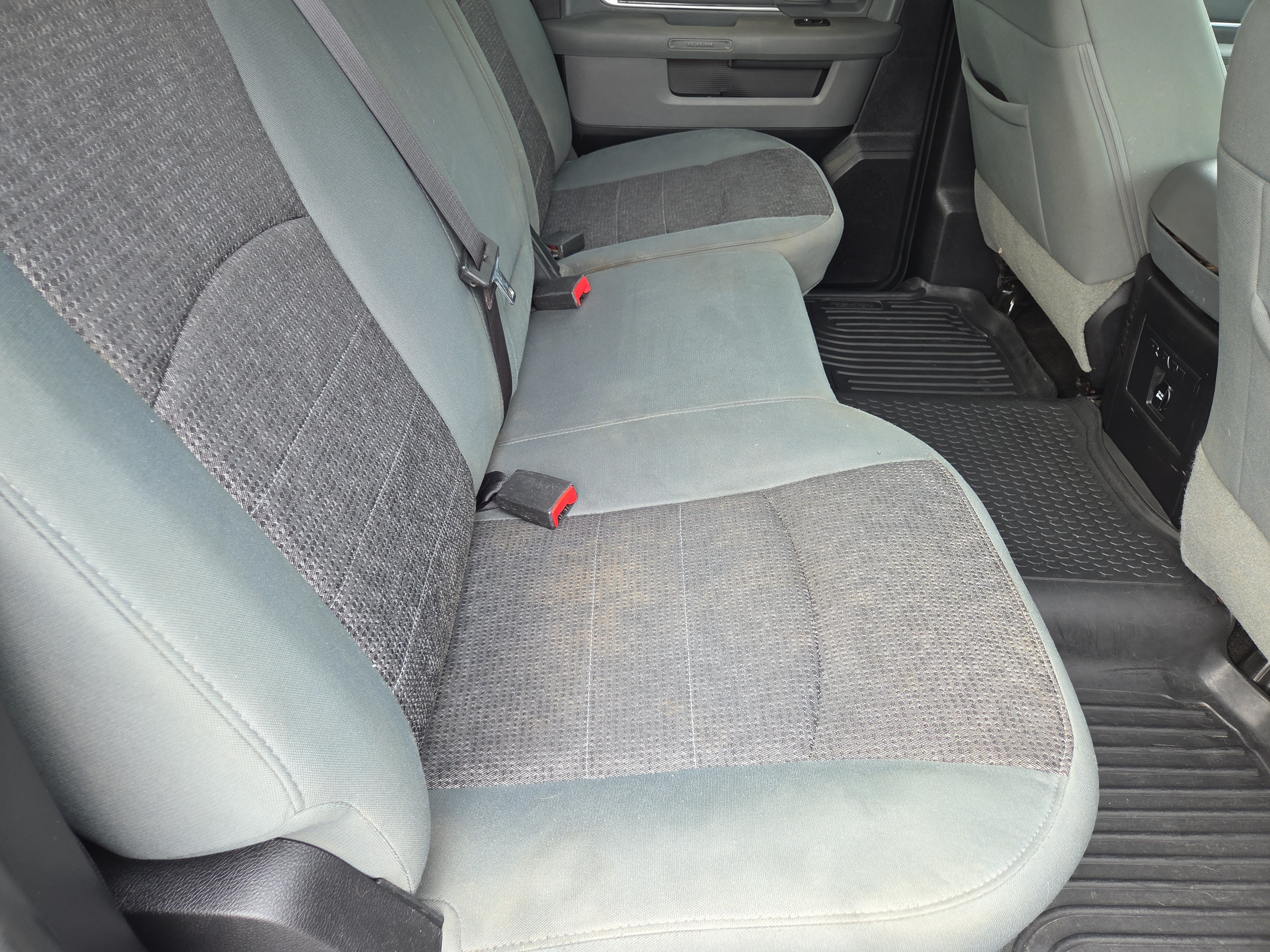 Used 2015 RAM 1500 Big Horn AWD/4WD image 21
