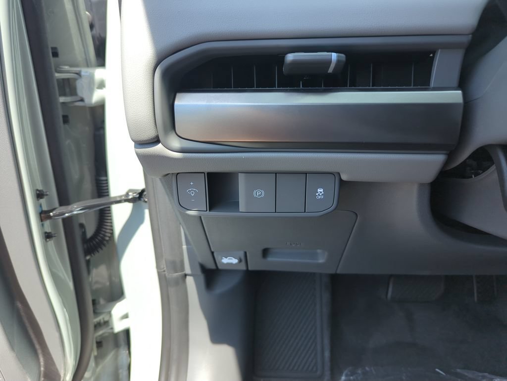 New 2027 Kia EV3 Wind FWD image 20