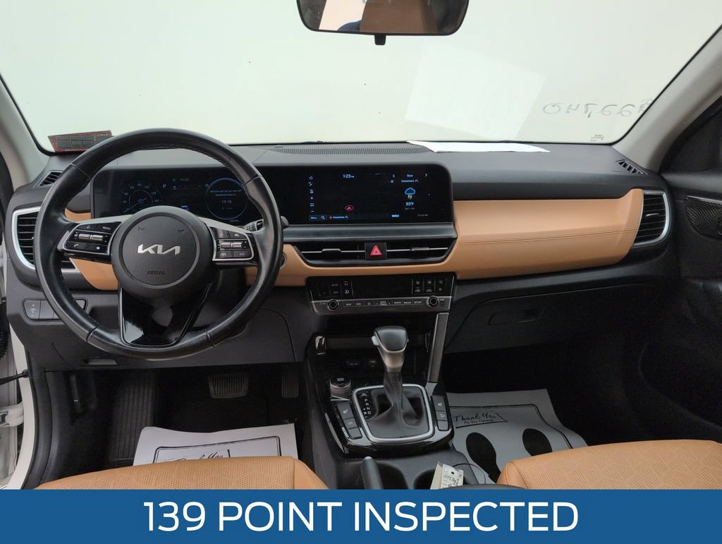 Used 2024 Kia Seltos EX FWD image 7