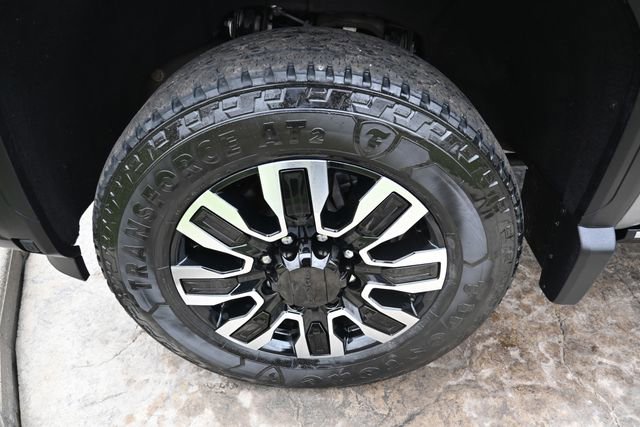 Used 2025 GMC Sierra 2500 Denali Ultimate image 10