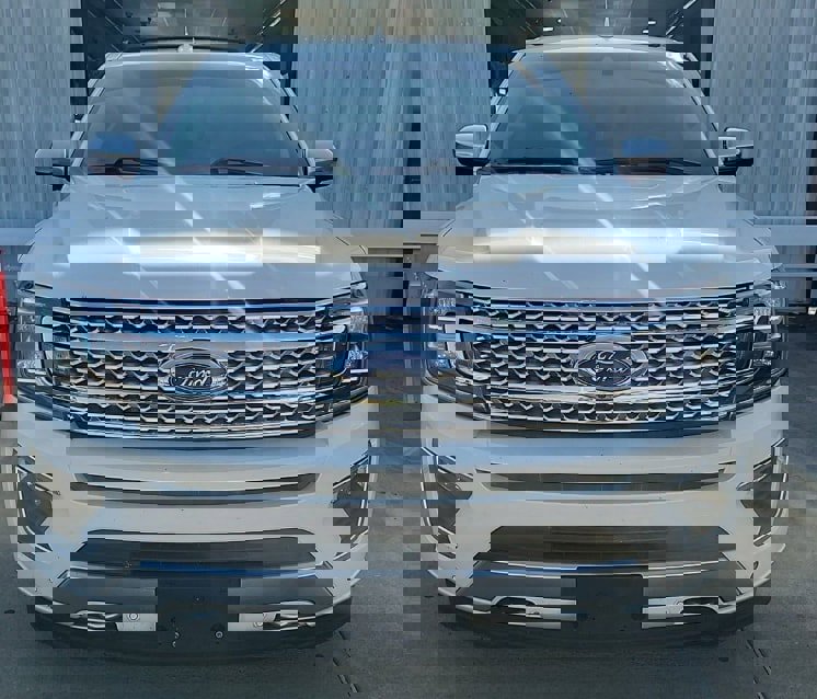 Used 2020 Ford Expedition Max Platinum image 4