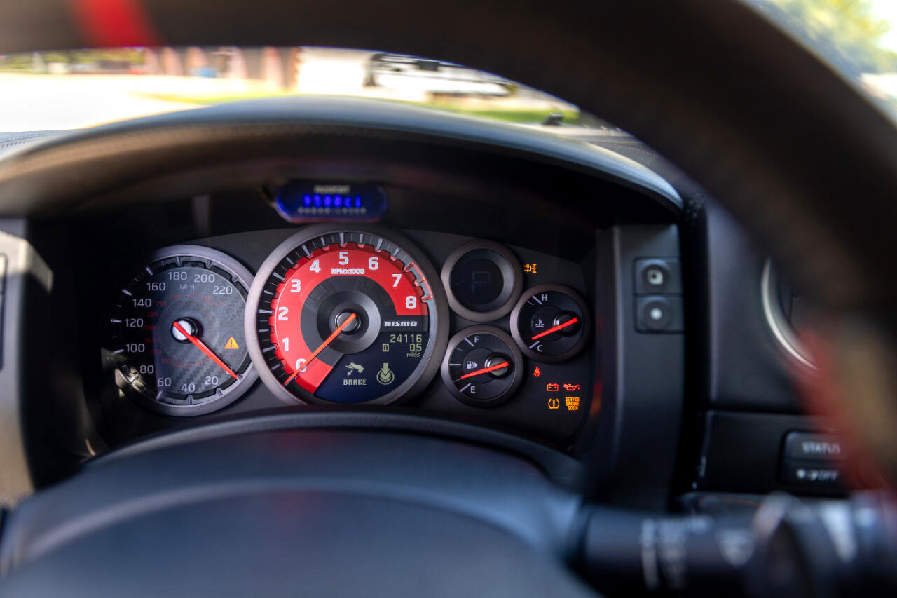 Used 2009 Nissan GT-R Premium image 26