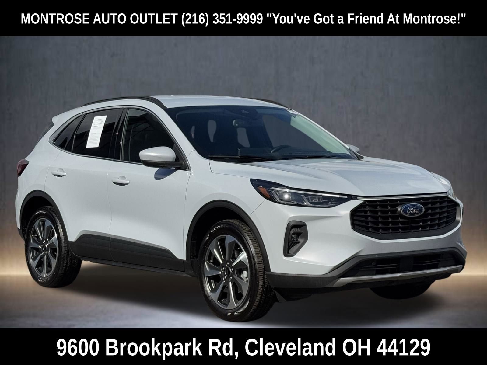 Used 2025 Ford Escape Platinum image 55