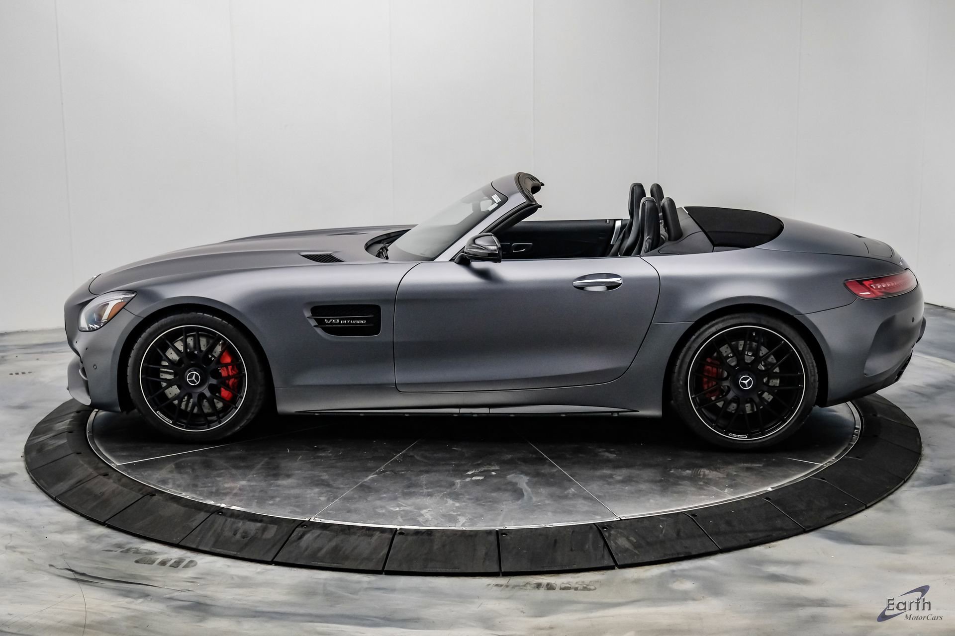 Used 2019 Mercedes-Benz AMG GT C image 9