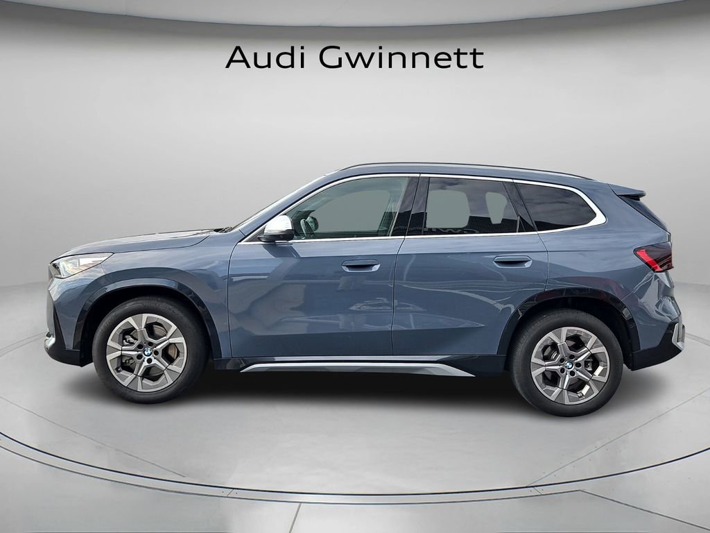 Used 2023 BMW X1 xDrive28i w/ Premium Package image 3