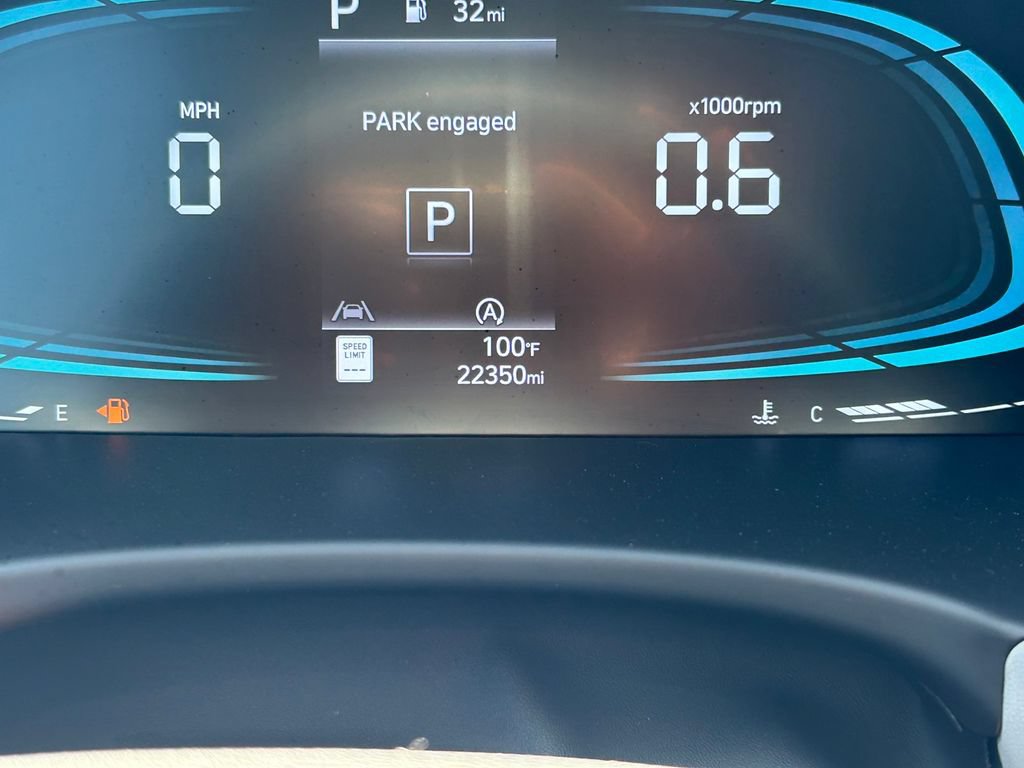 Used 2025 Hyundai Palisade SE FWD image 30
