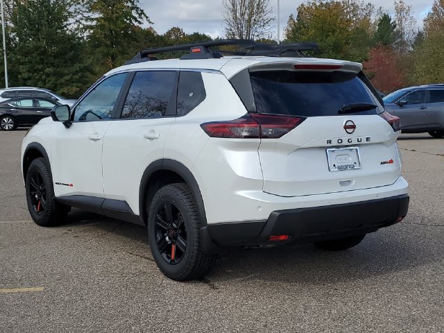 New 2027 Nissan Rogue SV AWD/4WD image 3