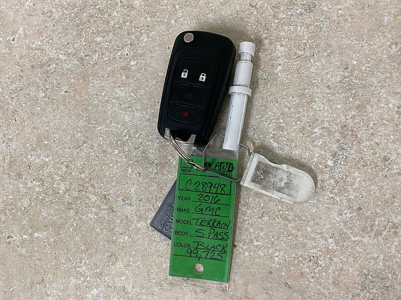 Used 2016 GMC Terrain SLE image 29