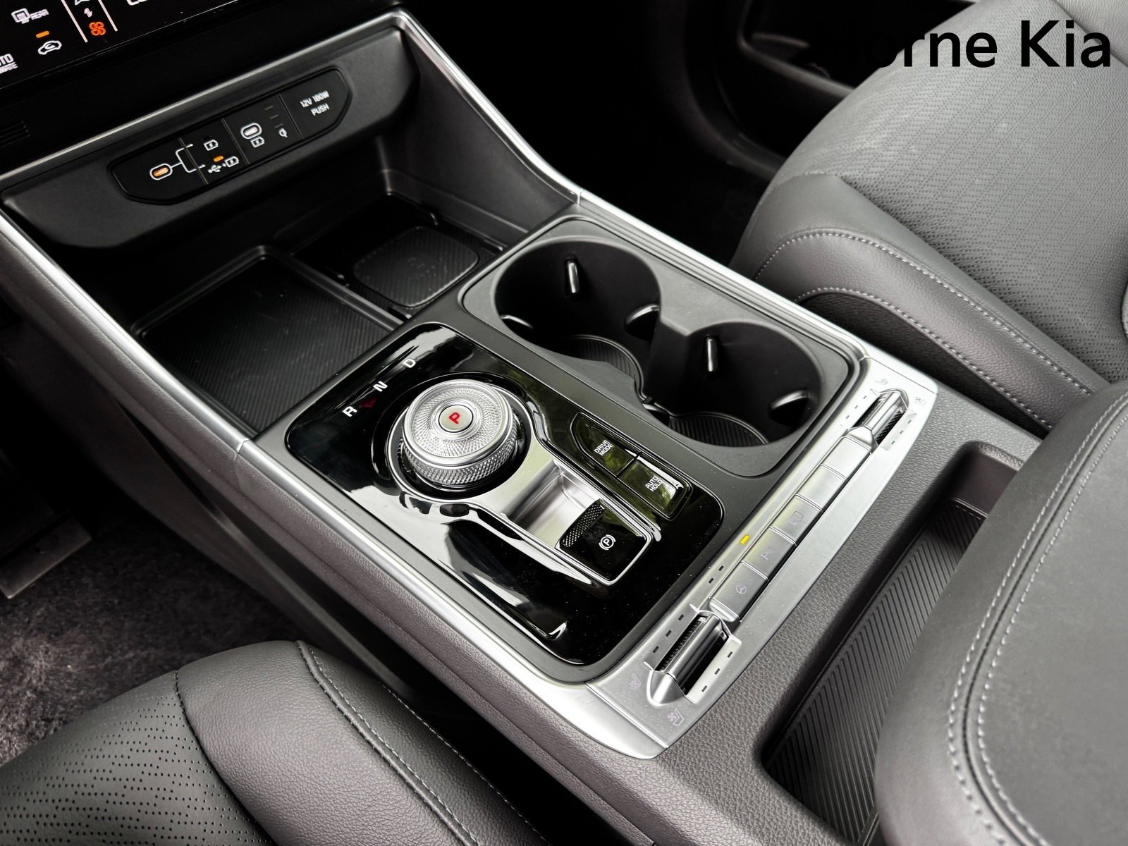 New 2026 Kia Carnival SX Prestige image 18