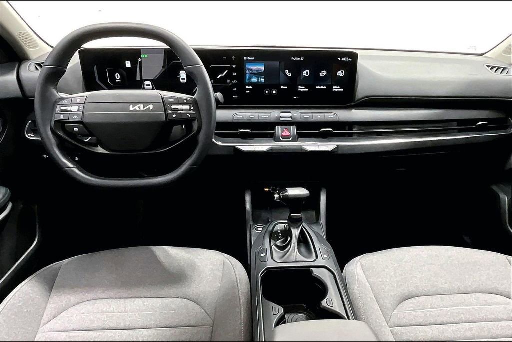 Used 2025 Kia K4 EX FWD image 18
