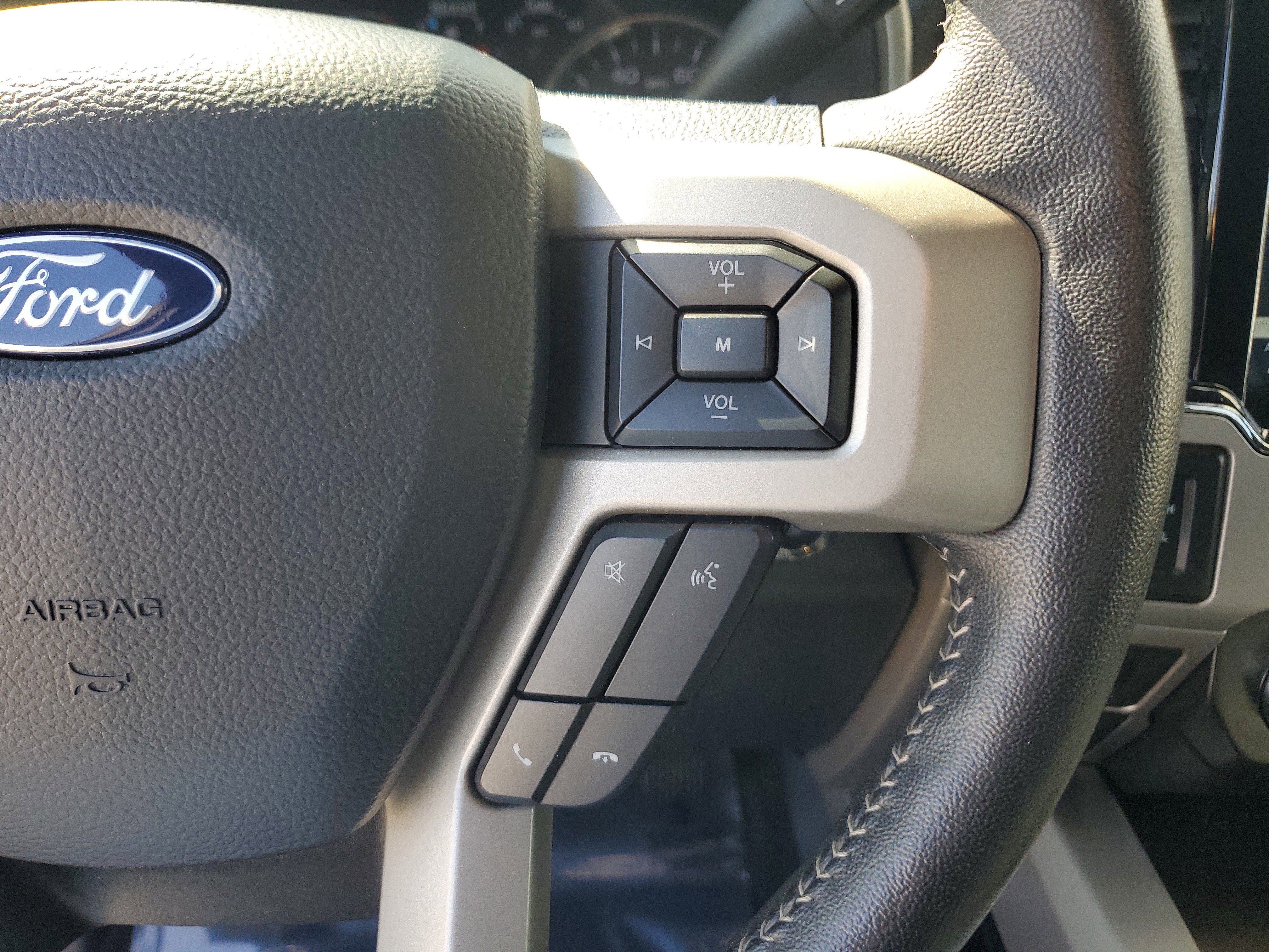 Used 2022 Ford F350 Lariat w/ Lariat Ultimate Package image 22