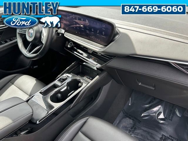 Used 2024 Buick Envision Preferred AWD/4WD image 9