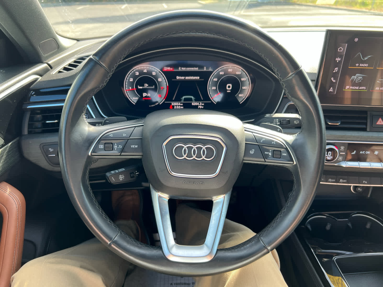 Used 2021 Audi A4 2.0T allroad Premium Plus AWD/4WD image 17