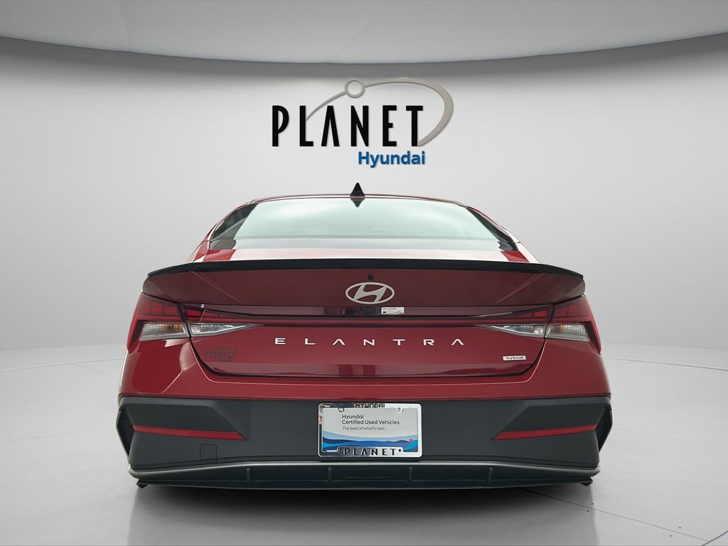 Certified 2025 Hyundai Elantra SEL FWD image 5