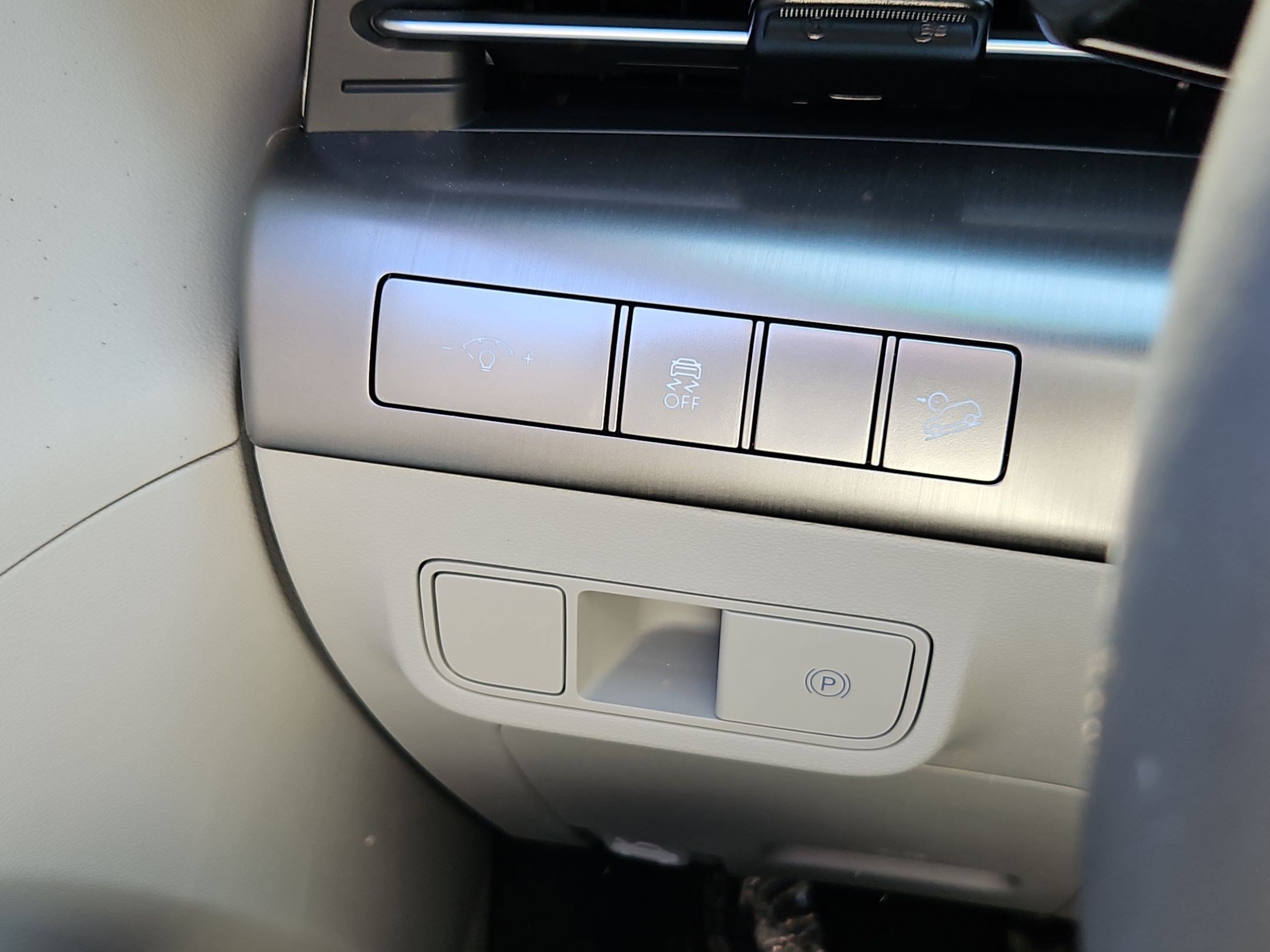 Certified 2026 Hyundai Kona SEL Sport FWD image 15