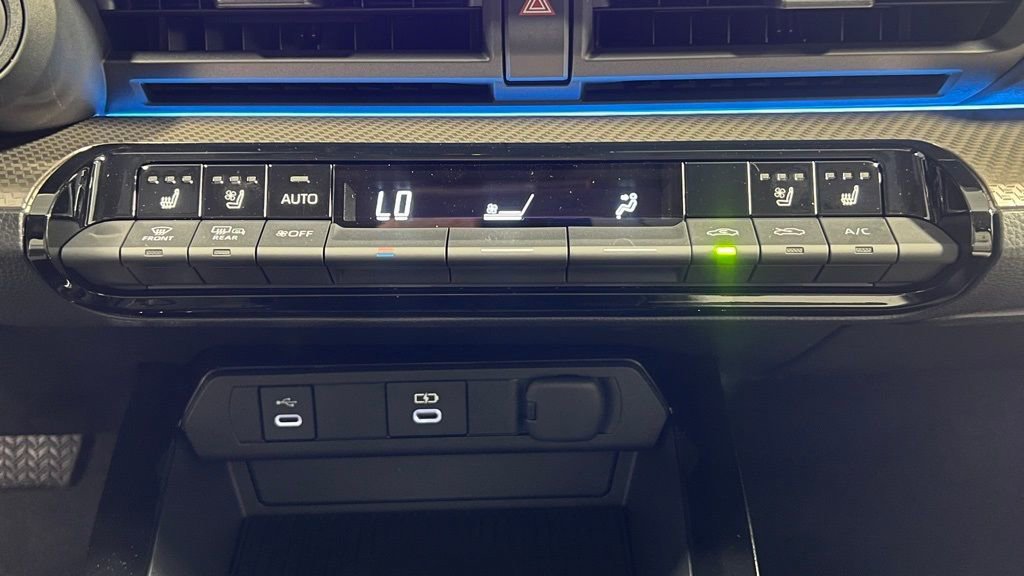 New 2026 Toyota Prius Limited FWD image 26