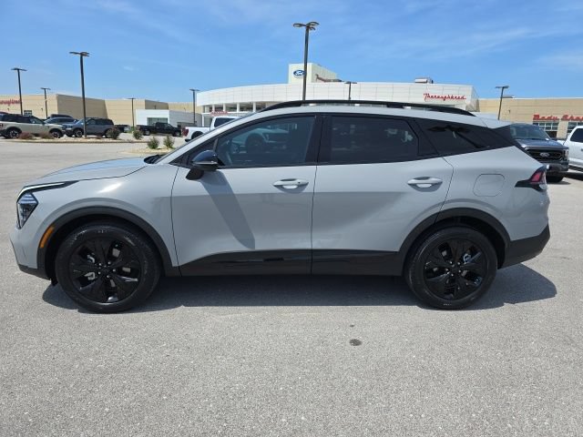 Used 2025 Kia Sportage X-Line w/ Premium Package AWD/4WD image 2