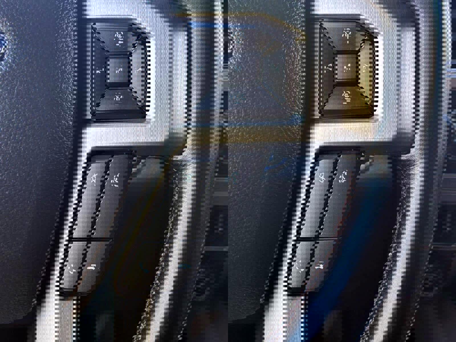 Used 2022 Ford F350 Platinum image 25