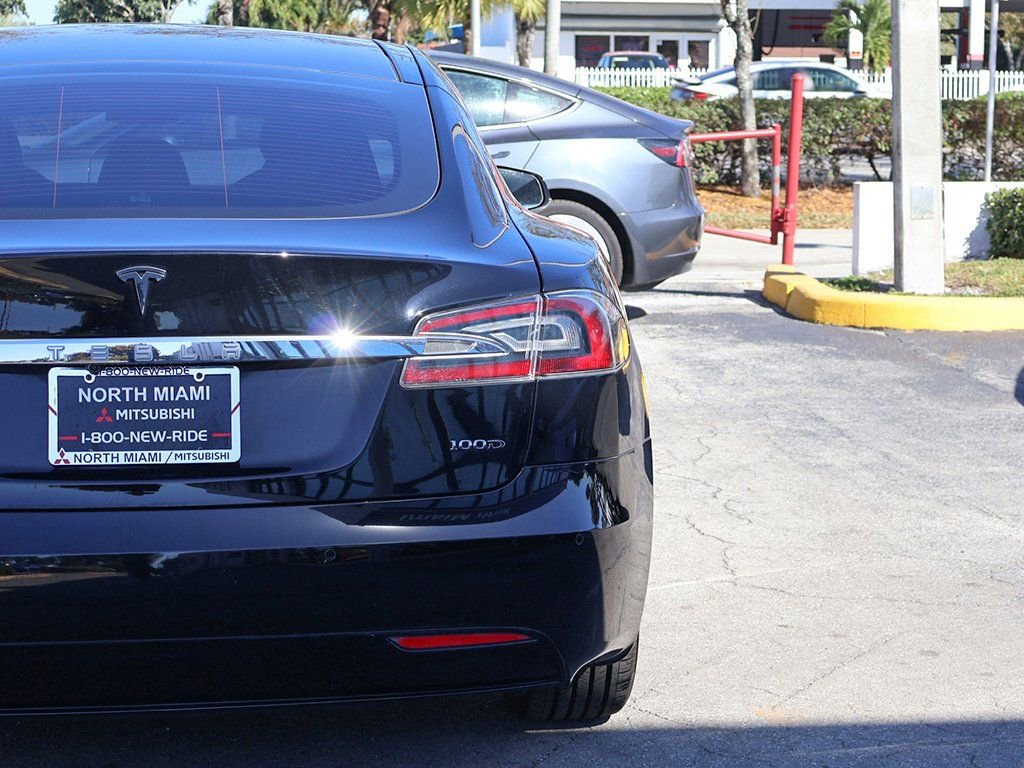 Used 2017 Tesla Model S 100D AWD/4WD image 14