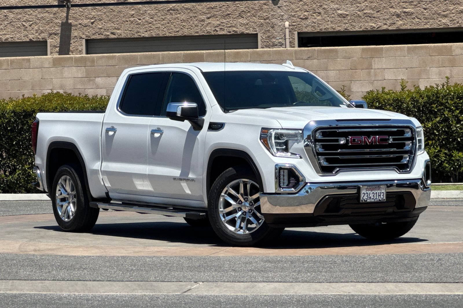 Certified 2021 GMC Sierra 1500 SLT w/ SLT Premium Package RWD image 2