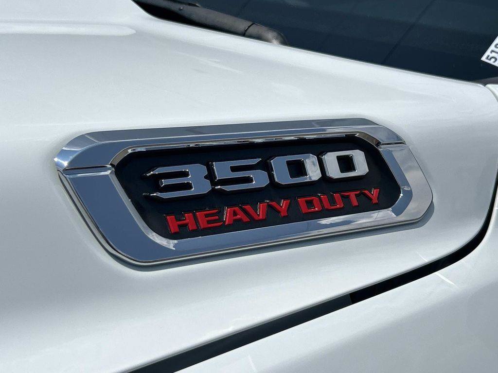 Used 2024 RAM 3500 Tradesman w/ Chrome Appearance Group AWD/4WD image 24