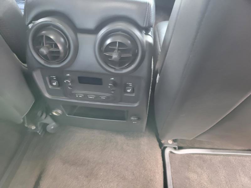 Used 2005 HUMMER H2 SUT w/ Preferred Equipment Group image 60
