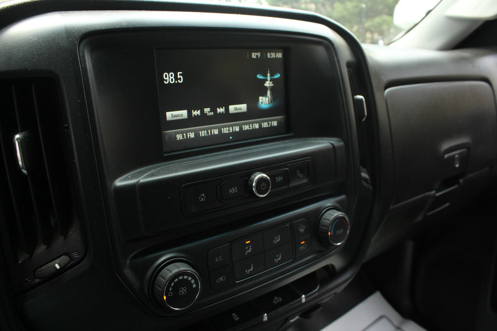 Used 2017 Chevrolet Silverado 1500 W/T AWD/4WD image 29
