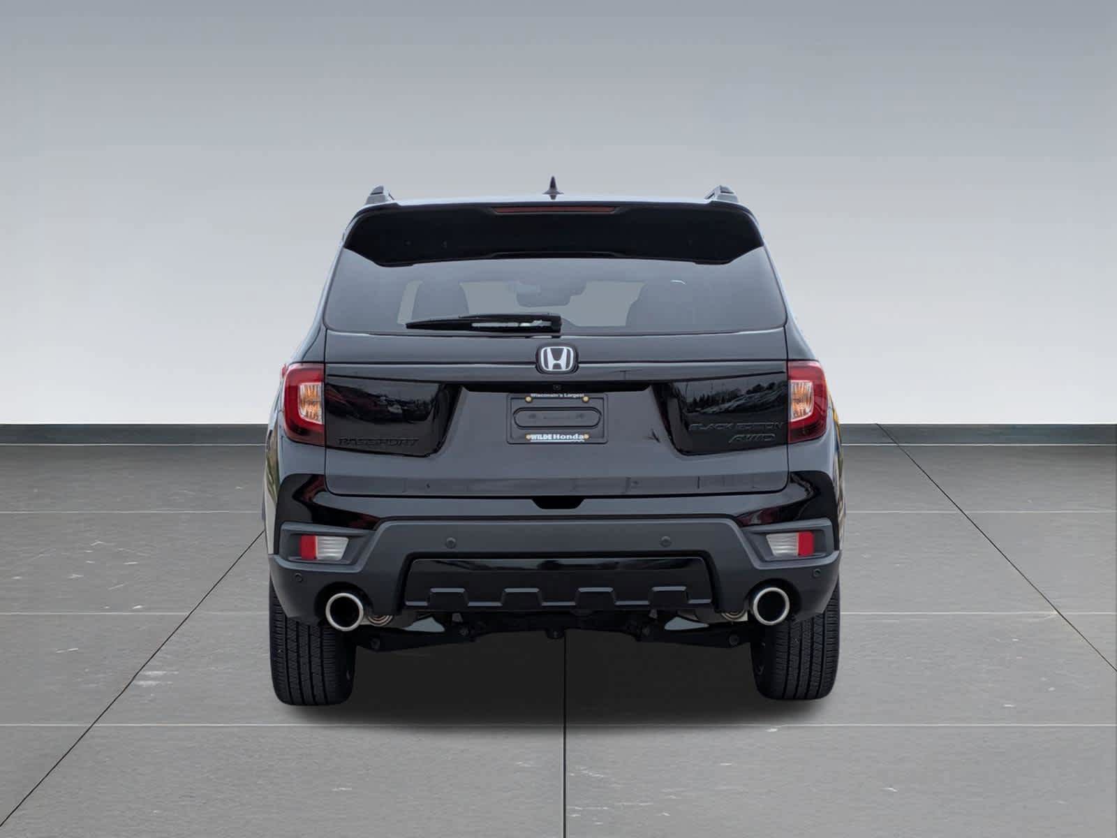Used 2024 Honda Passport Black Edition image 6