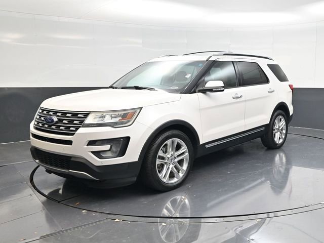 Used 2017 Ford Explorer Limited image 7