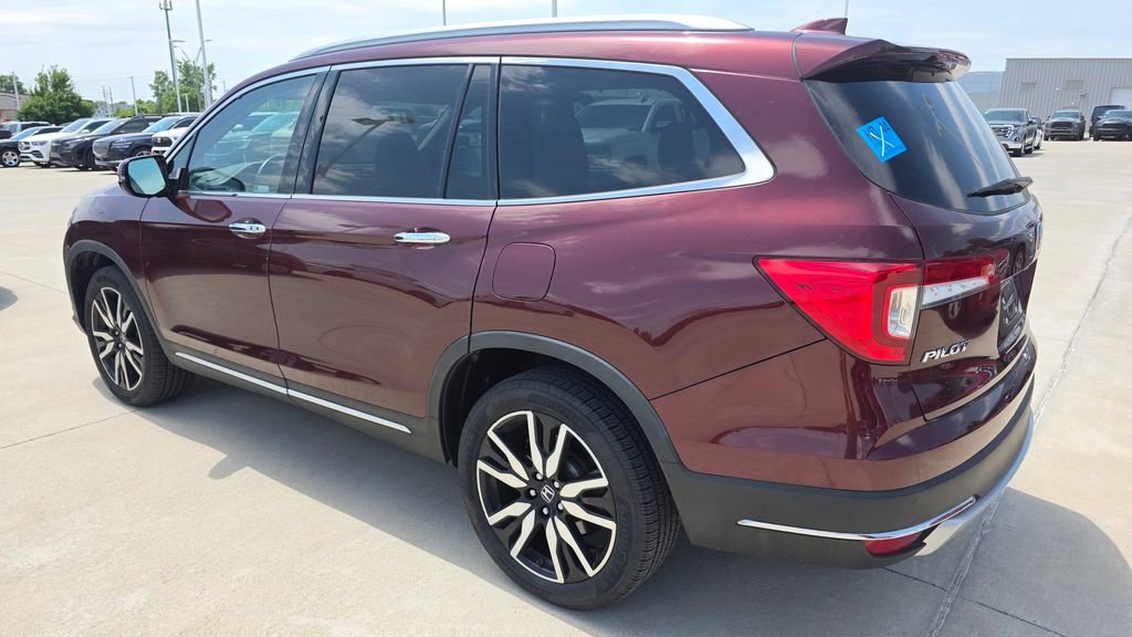 Used 2020 Honda Pilot Touring image 3
