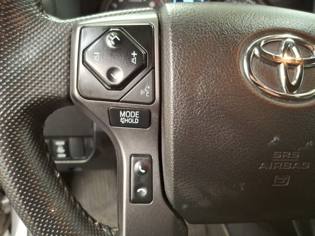 Used 2023 Toyota Tacoma TRD Off-Road image 18