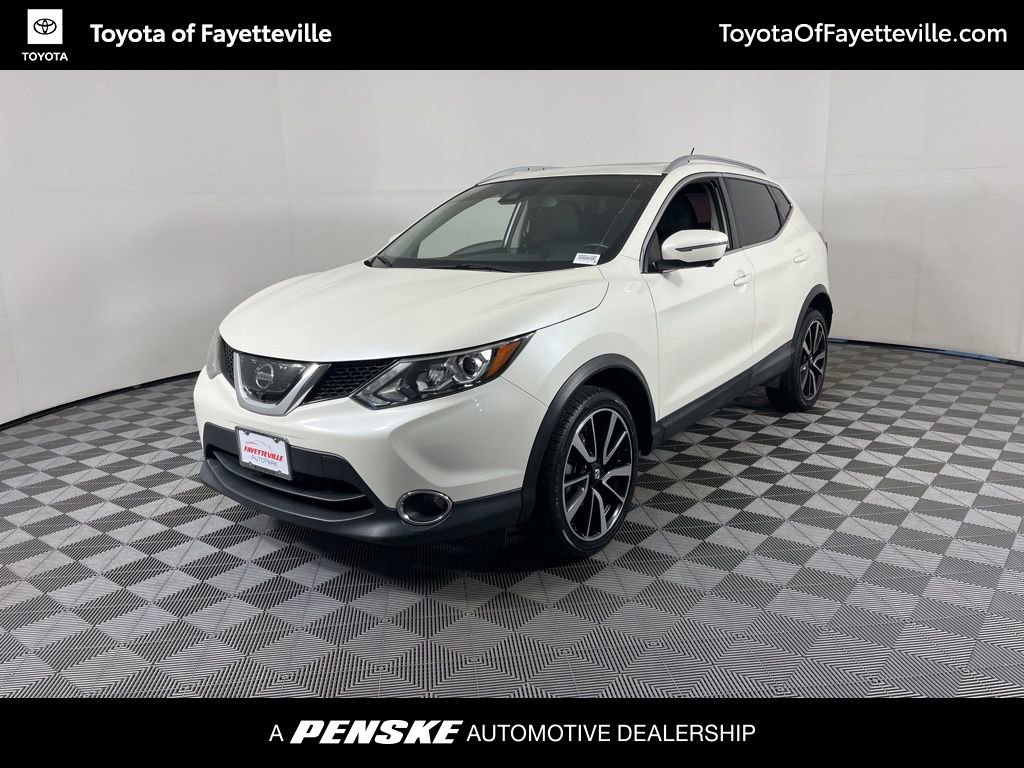 Used 2017 Nissan Rogue Sport SL w/ SL Premium Package image 1