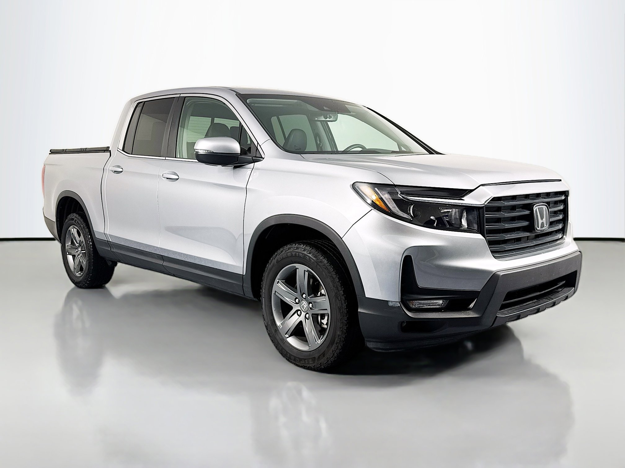 Certified 2023 Honda Ridgeline RTL image 3