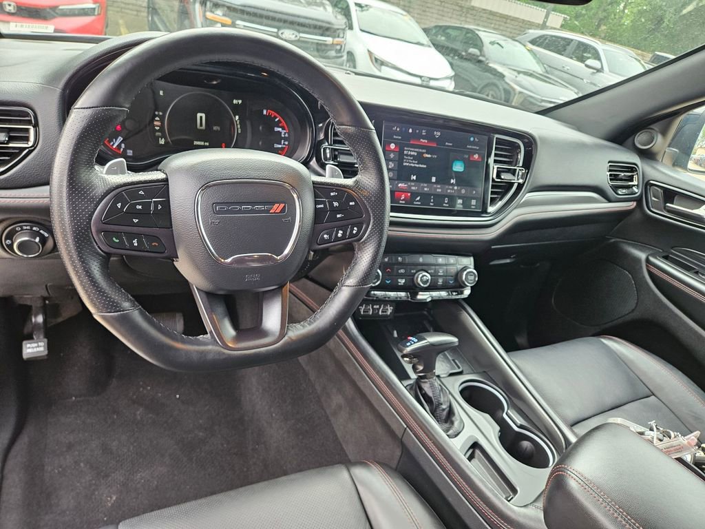 Used 2025 Dodge Durango GT AWD/4WD image 16