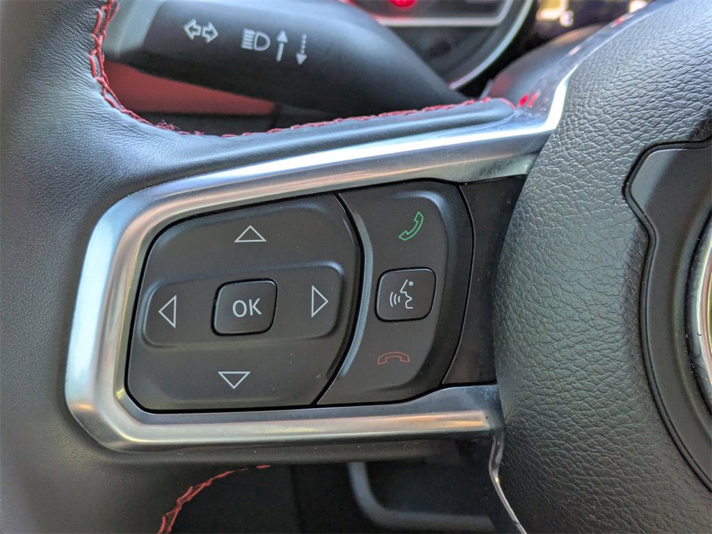 Used 2022 Jeep Wrangler Unlimited Rubicon image 25