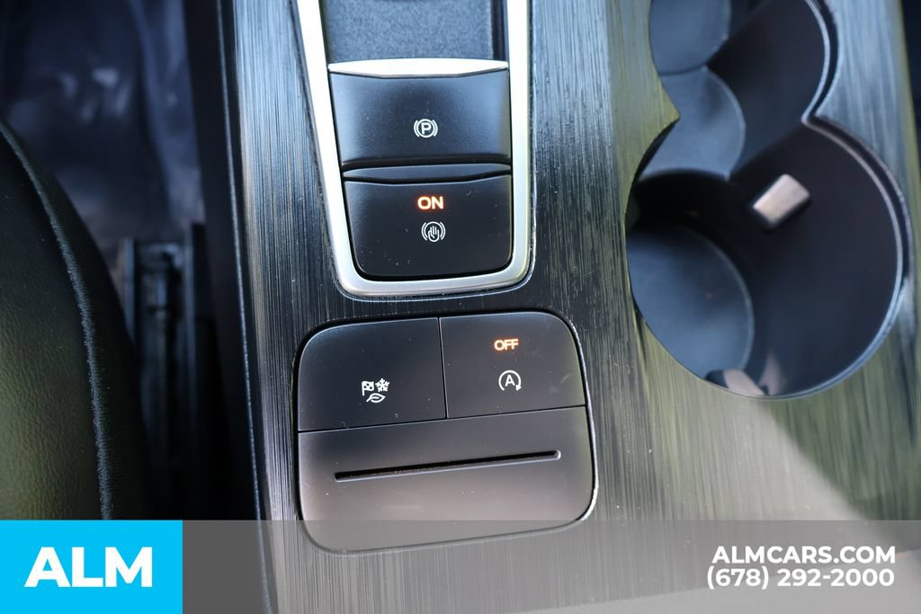Used 2025 Ford Escape ST-Line AWD/4WD image 32
