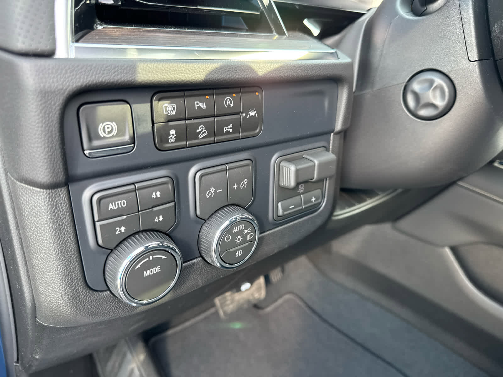 New 2026 Chevrolet Tahoe Premier image 24