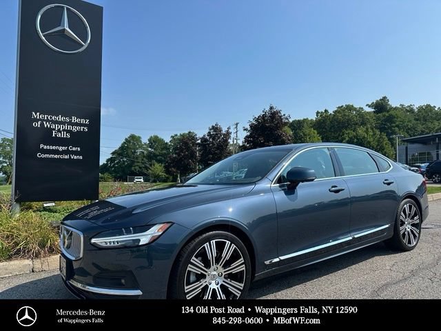 Used 2023 Volvo S90 B6 Ultimate w/ Lounge Package