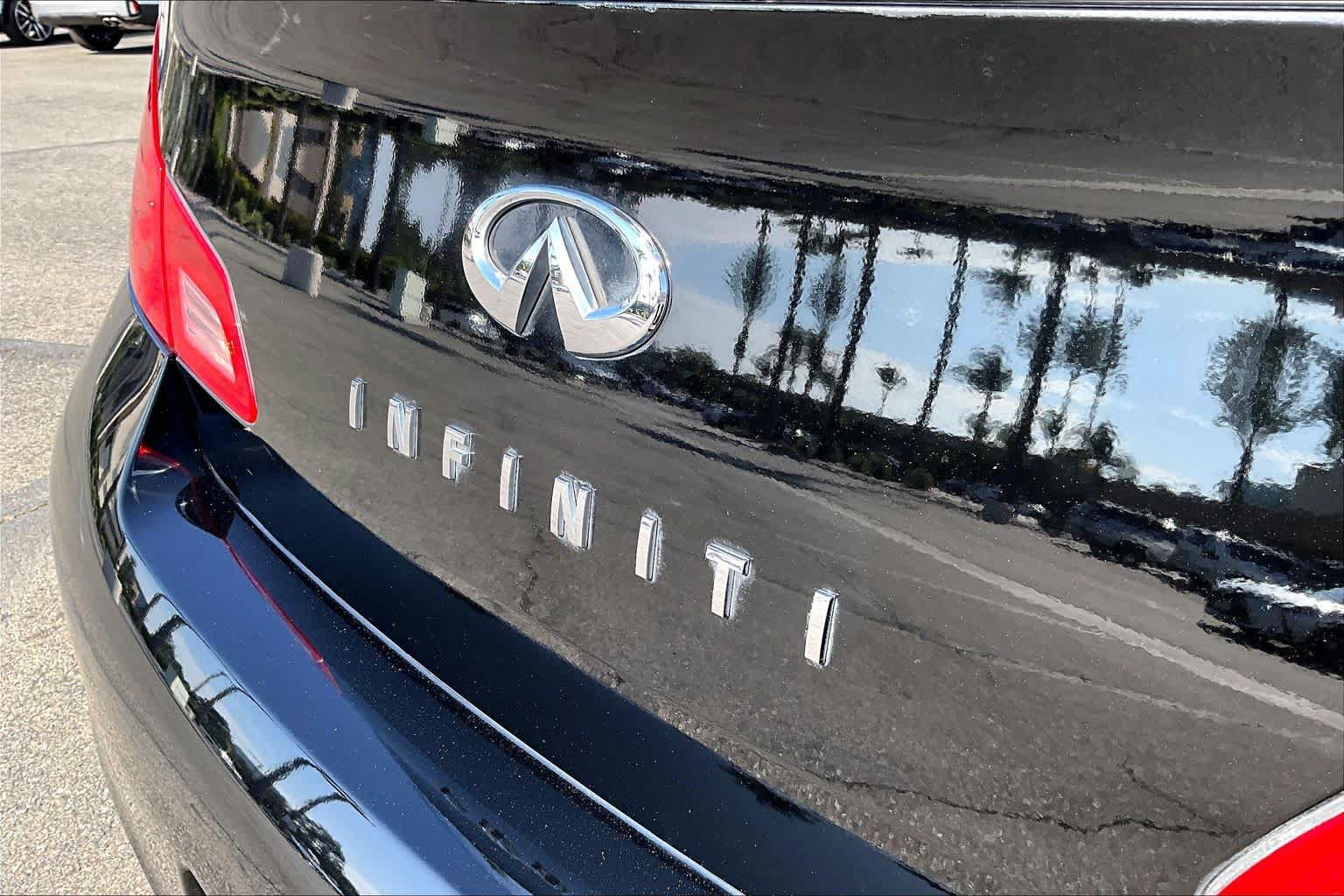 Used 2011 INFINITI G25 Journey w/ Moonroof Pkg RWD image 29