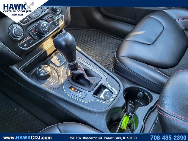 Used 2022 Jeep Cherokee Trailhawk w/ Technology Group B AWD/4WD image 23