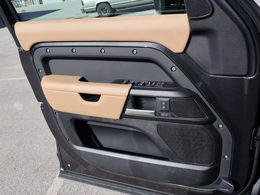 New 2026 Land Rover Defender 130 V8 image 36