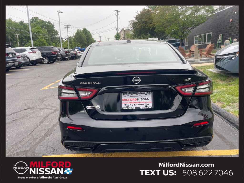 Certified 2023 Nissan Maxima SR w/ Sport Mat Group FWD image 4