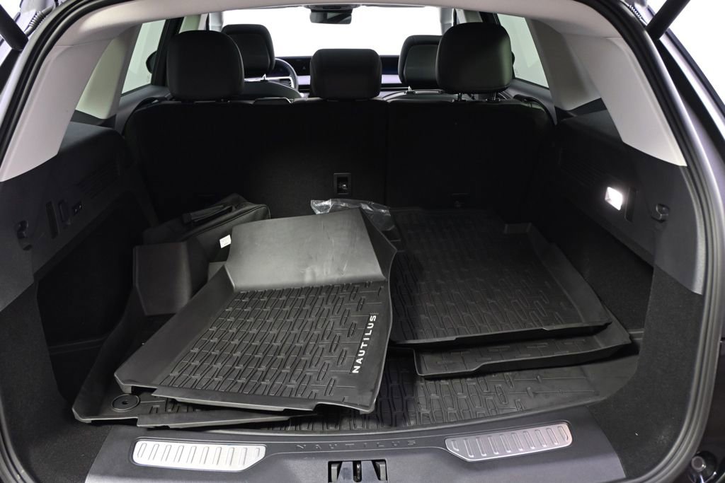 New 2026 Lincoln Nautilus Reserve image 19