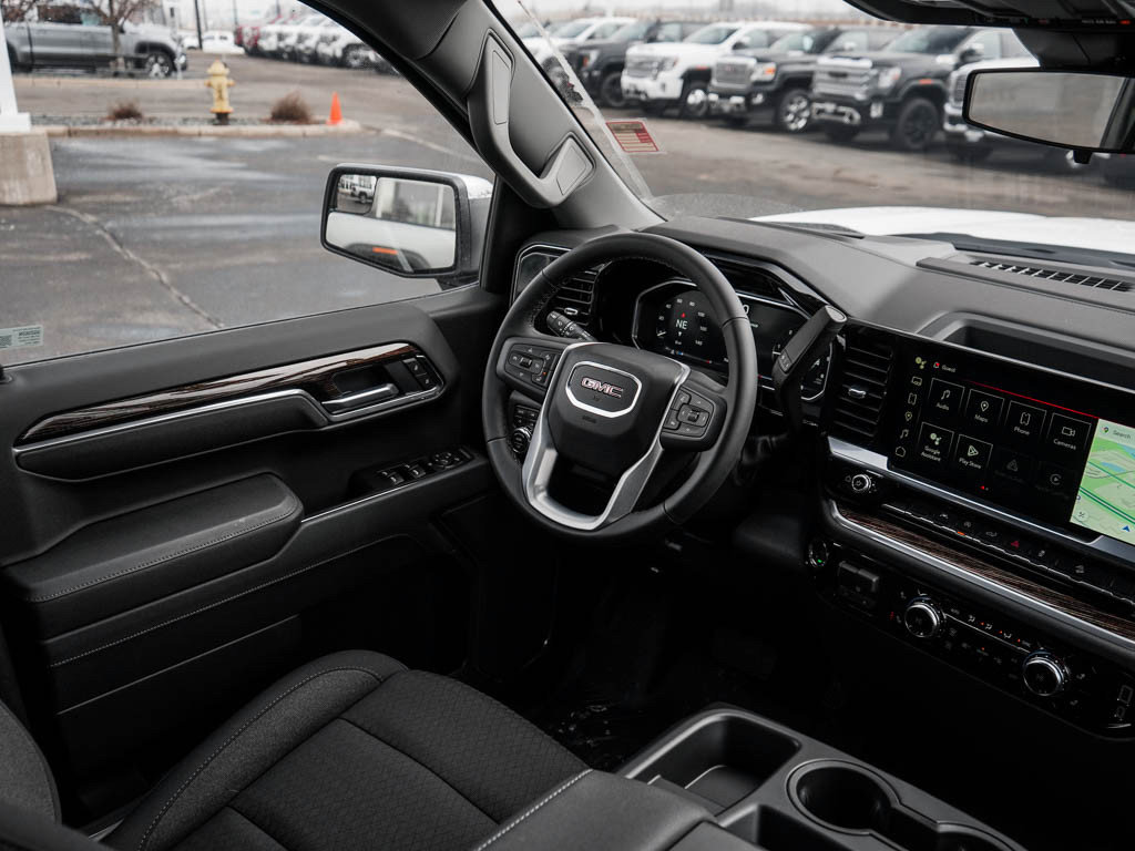 New 2026 GMC Sierra 1500 SLE image 12