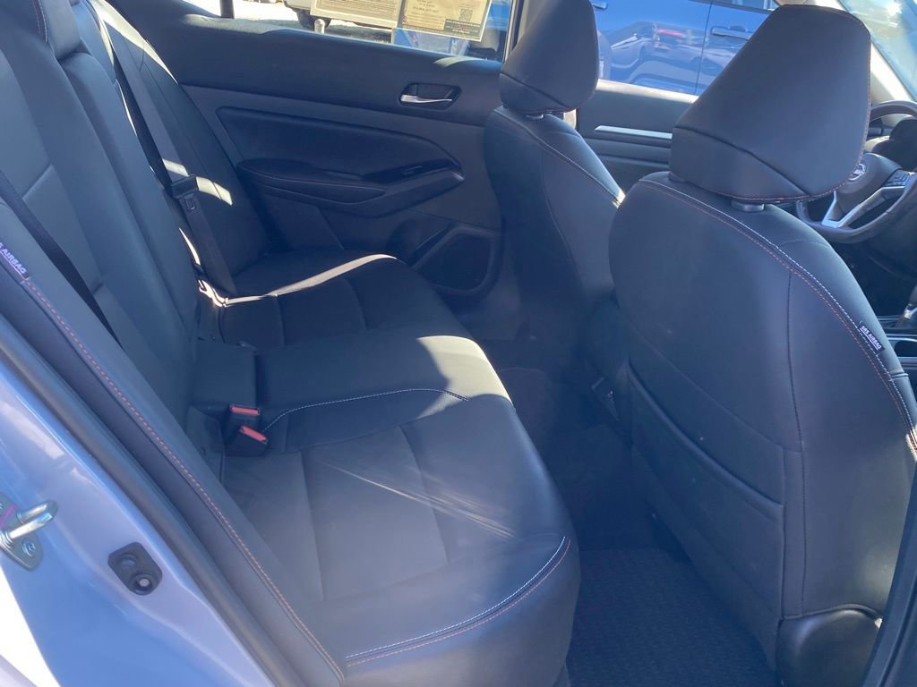 Used 2024 Nissan Altima 2.5 SR w/ SR Premium Package image 16